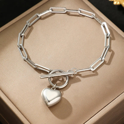 Modern Paperclip Bar Clasp Heart Bracelet