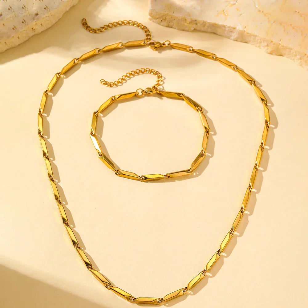 Modern Geometric Chain Necklace and Bracelet Set