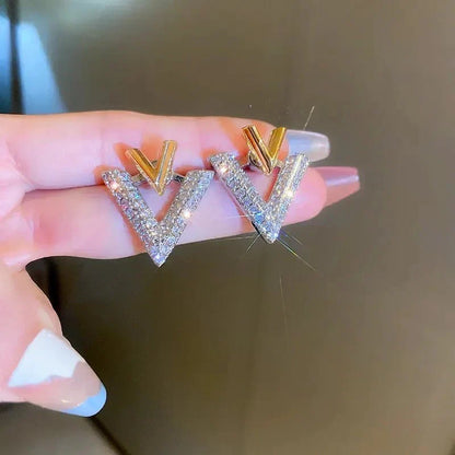 Classic Double V "Veinci" Earrings