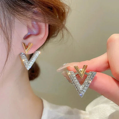 Classic Double V "Veinci" Earrings