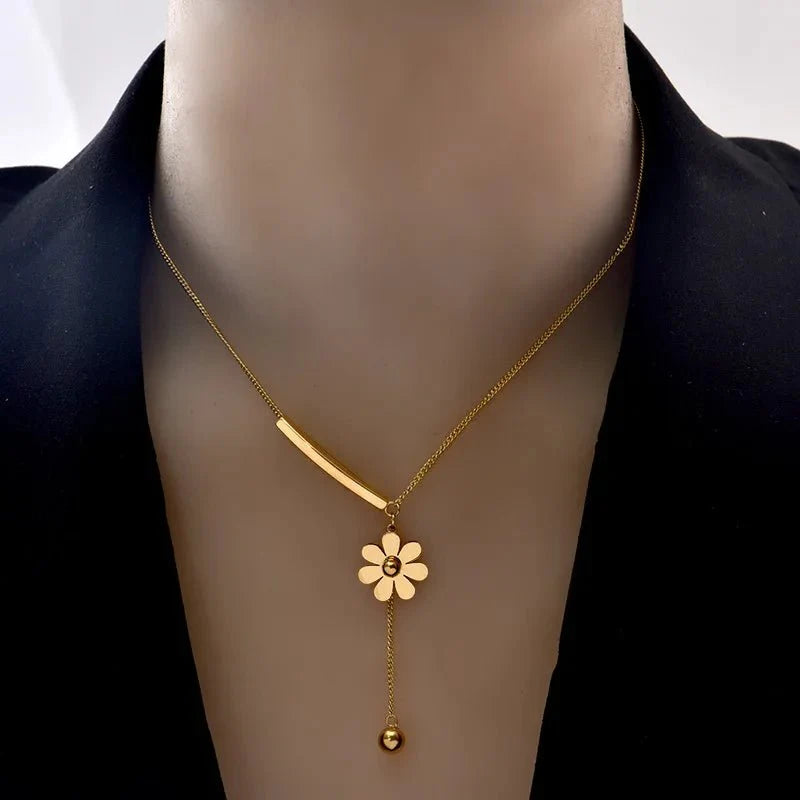 Dainty Floral Bar Dangle Necklace