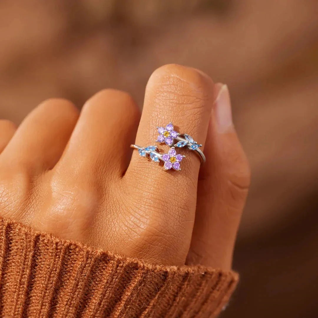 Dainty Forget-Me-Nots Floral Ring