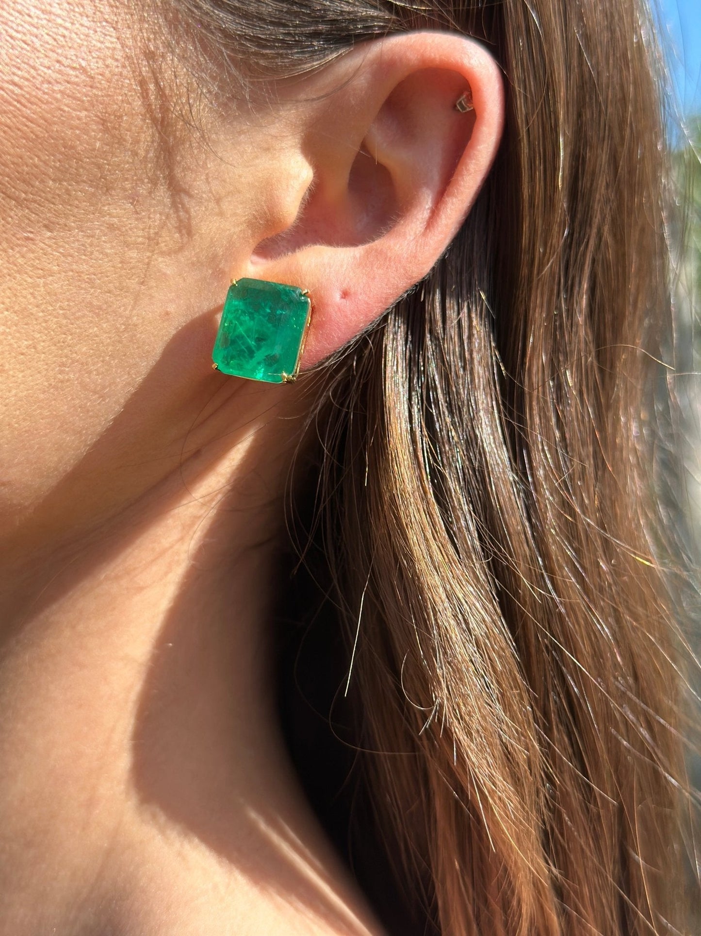 Emerald Ovesized Goddess Studs