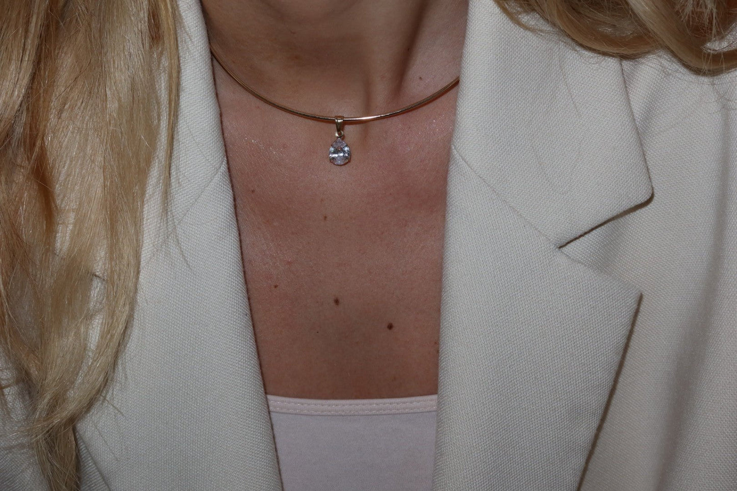 Orée- Collar and Diamond Drop
